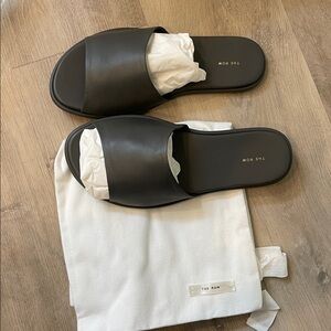 The Row Canal Slipper Size 38